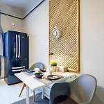 - Cozy - Colourful בודפשט