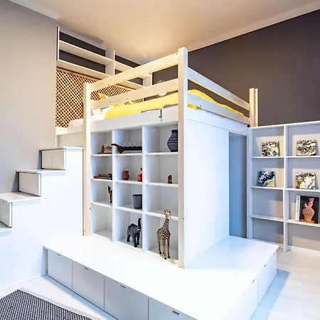 - Cozy - Colourful *